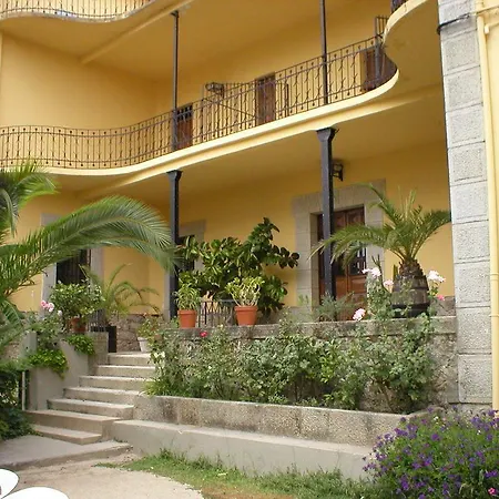 La Colonial 마드리갈 데 라 베라