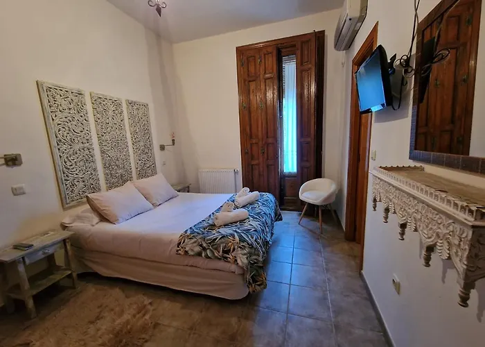 Country house Hostal La Colonial Madrigal de la Vera