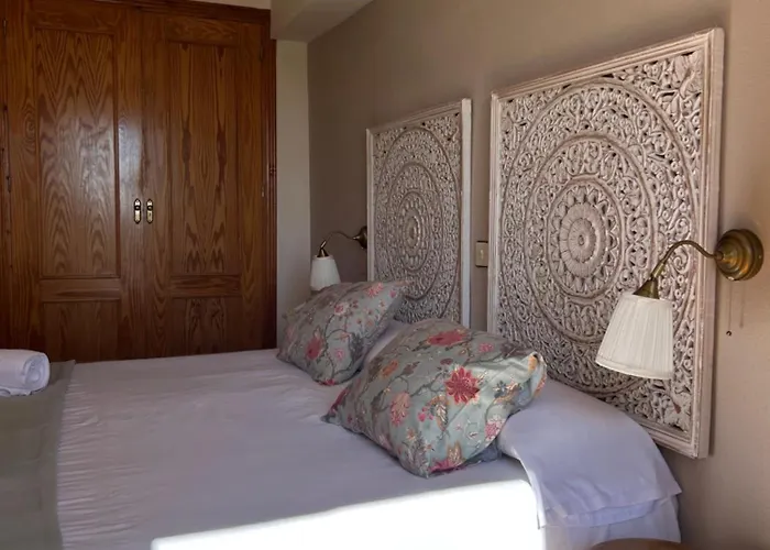 Hostal La Colonial Country house